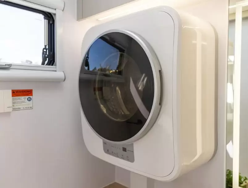 NEW 2025 GOLD CLASS CARAVANS LC 17C TOURING 2+1 BERTH