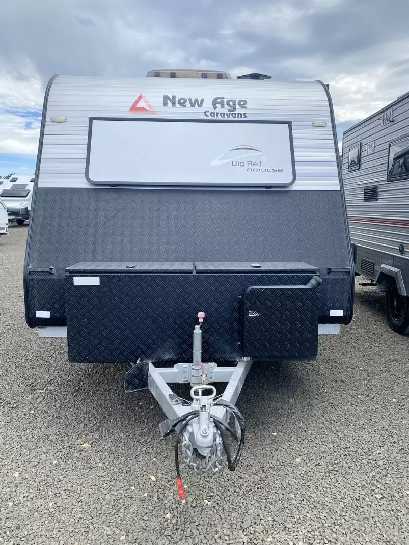 USED 2014 NEW AGE BIG RED