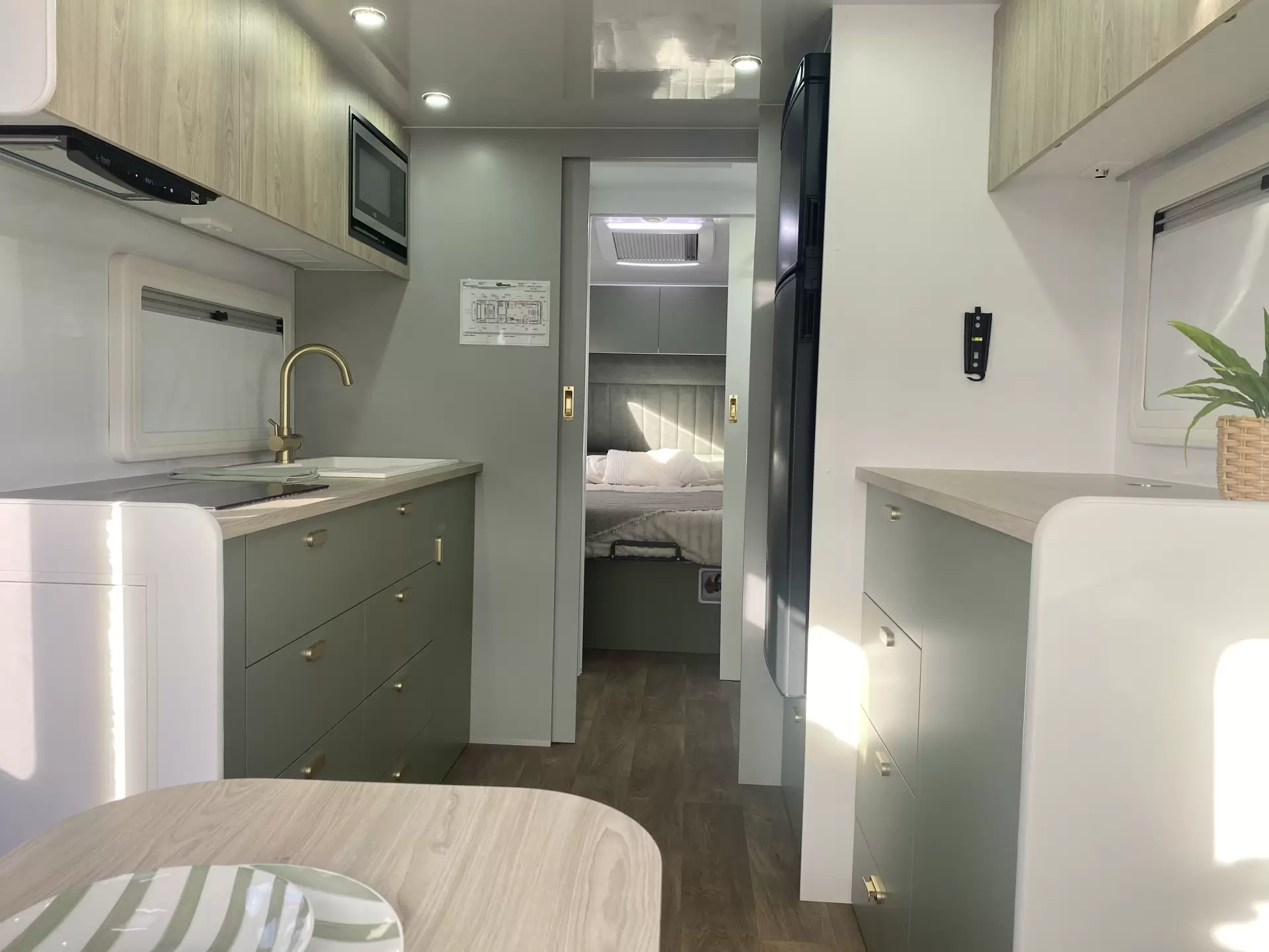 Caravan Image