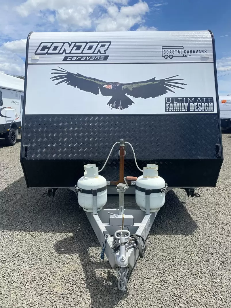 USED 2019 CONDOR 21' ULTIMATE FAMILY