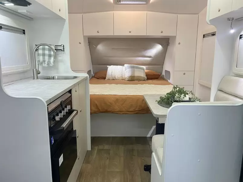 NEW 2026 DREAMHAVEN 15 SERIES TOURLINE
