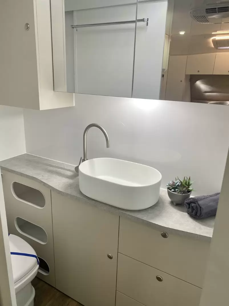 NEW 2026 DREAMHAVEN 15 SERIES TOURLINE