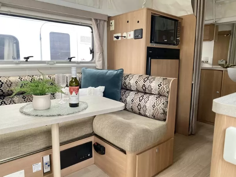 USED 2015 JAYCO STARCRAFT