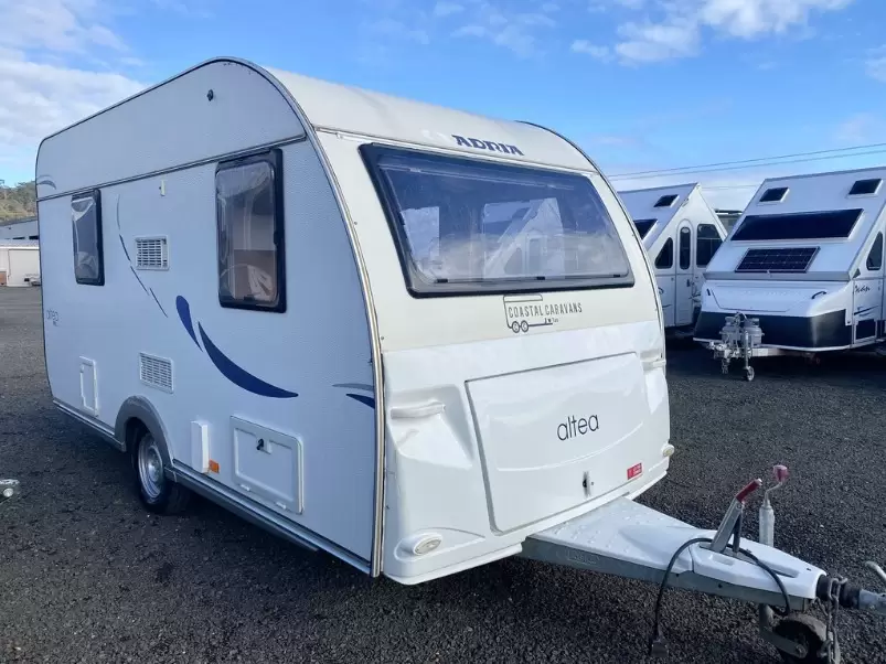 USED 2011 ADRIA 390DS