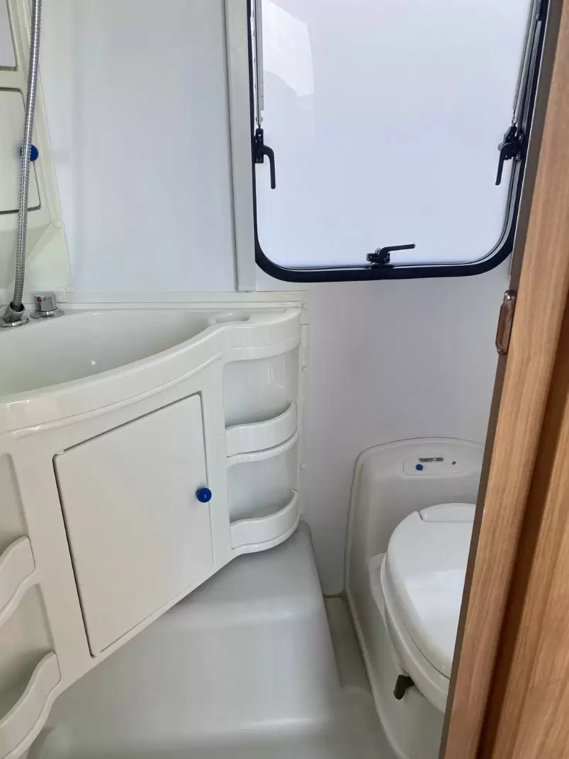 USED 2011 ADRIA 390DS