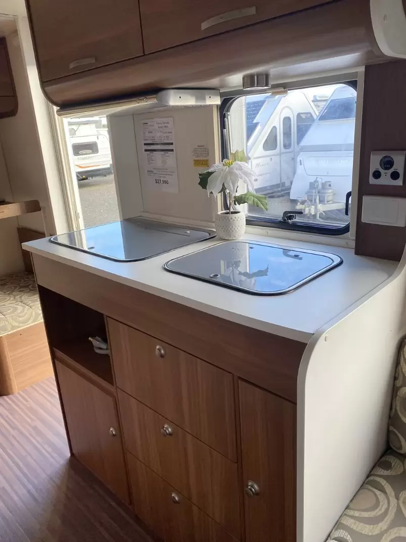 USED 2011 ADRIA 390DS