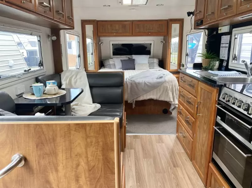USED 2013 CONCEPT NEWLAND ZODIAC
