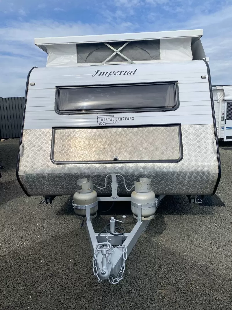 USED 2017 IMPERIAL PALACE