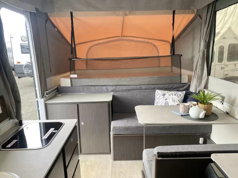 USED 2019 JAYCO SWIFT OUTBACK