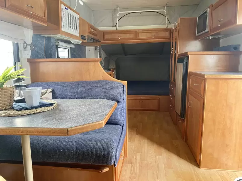 USED 2007 PARAMOUNT DUET