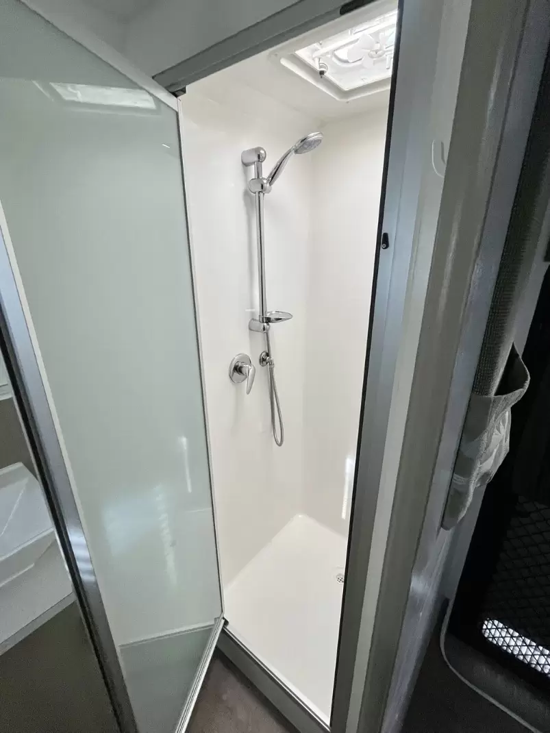 USED 2014 NOVA METROLINK
