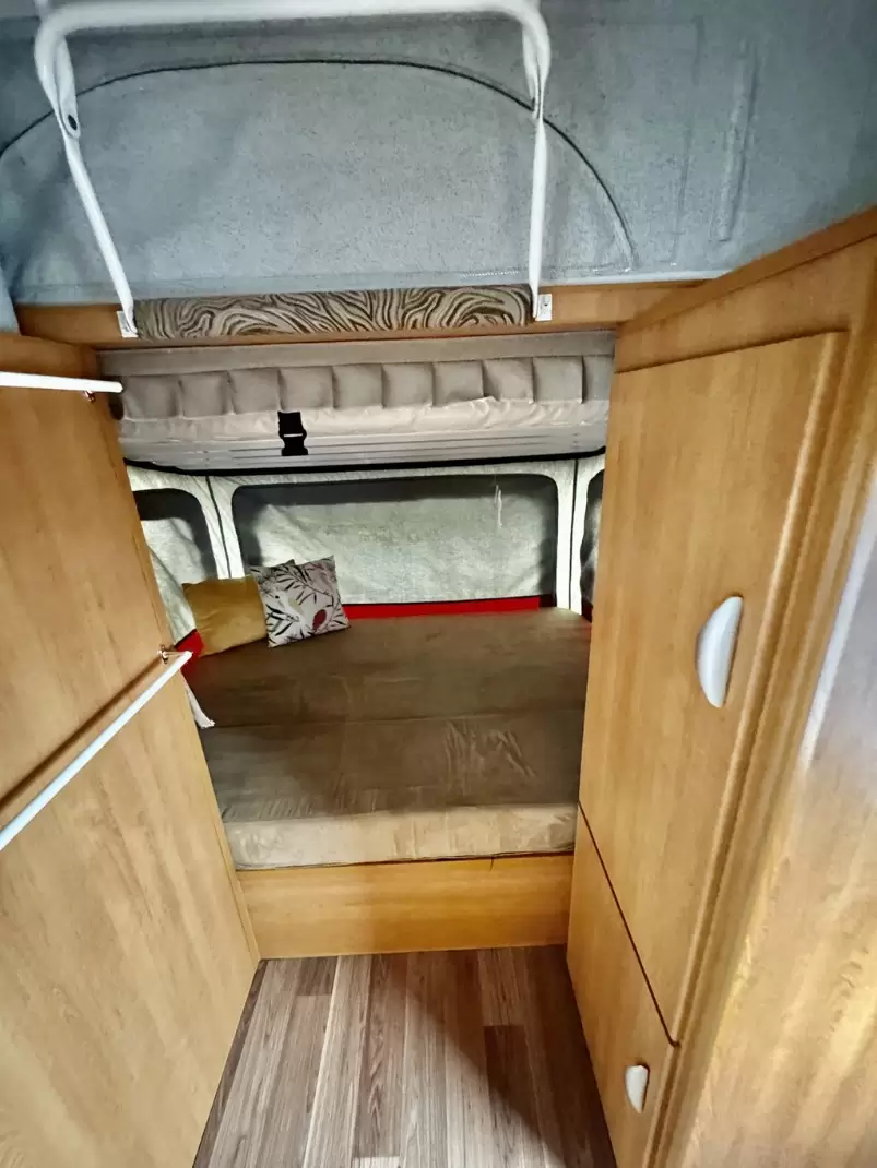 USED 2011 WINDSOR RAPID