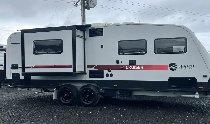 USED 2023 REGENT RCC220
