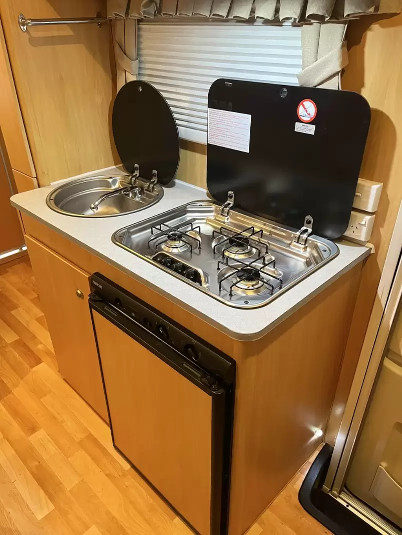 USED 2013 AVAN ASPIRE
