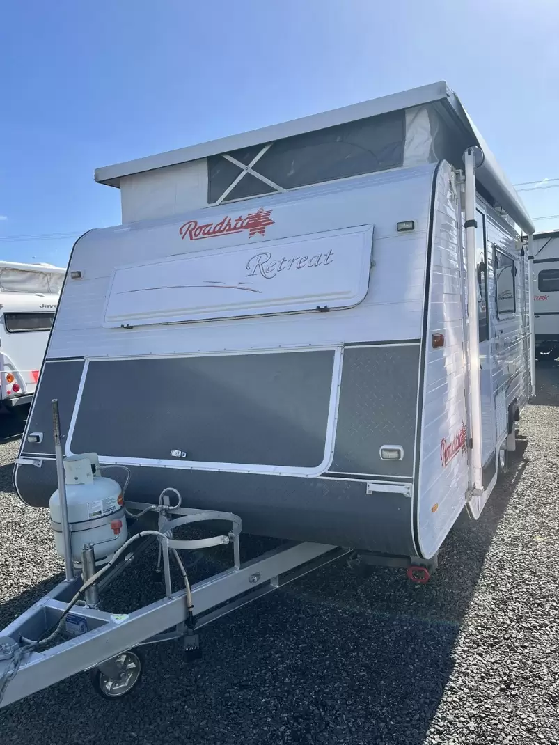 USED 2006 ROADSTAR 16' RETREAT