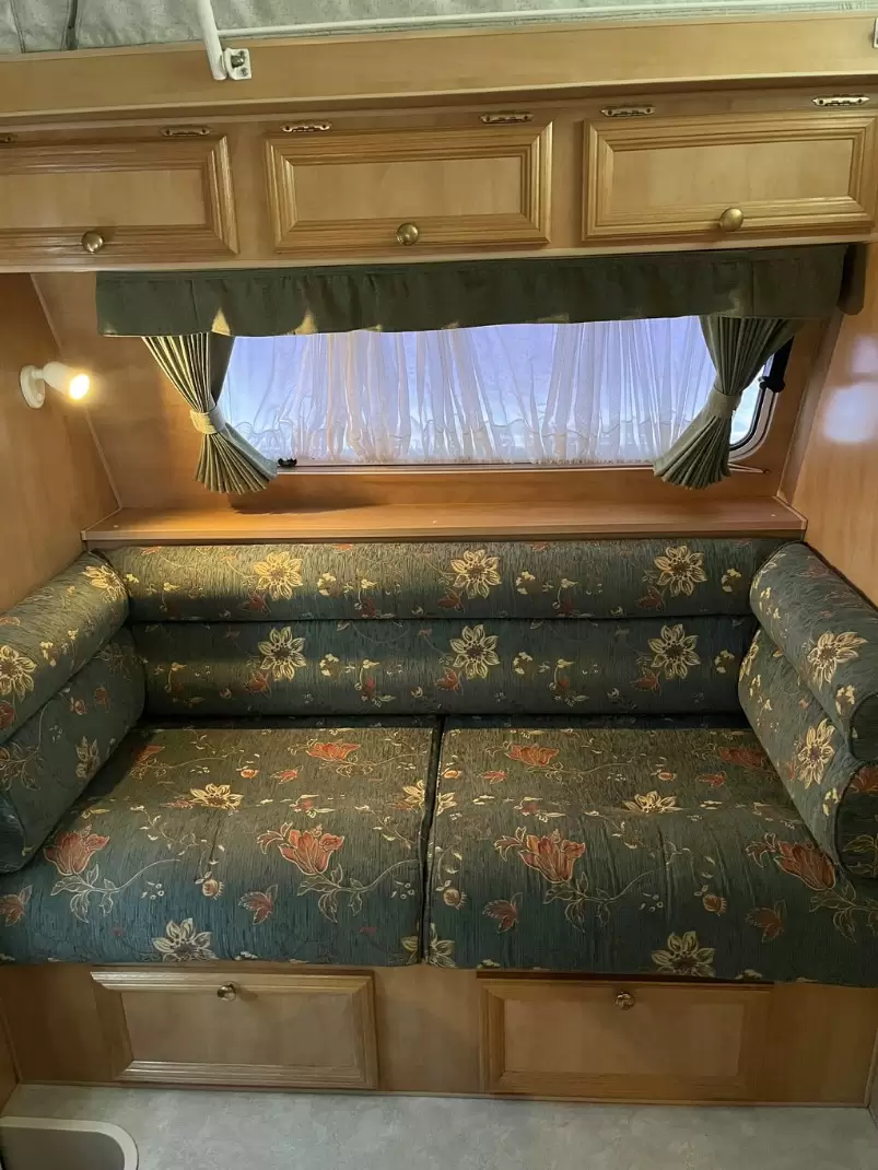 USED 2006 ROADSTAR 16' RETREAT