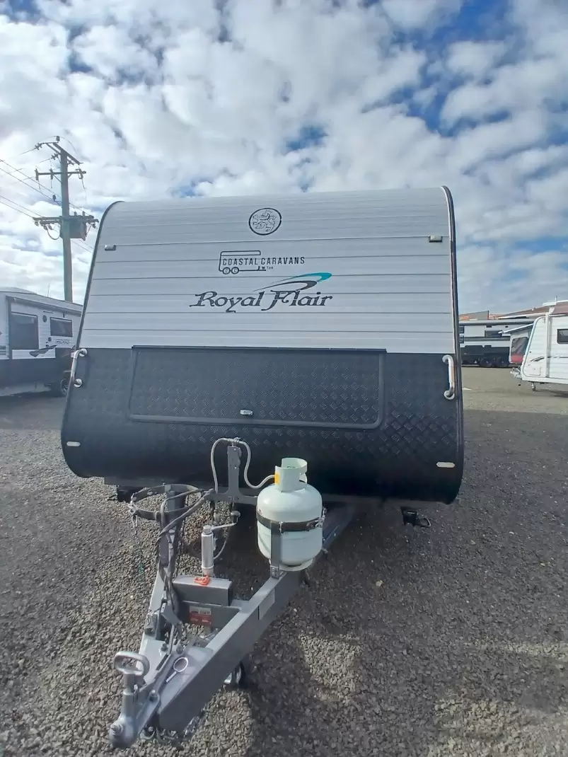 USED 2014 ROYAL FLAIR FAMILY FLAIR