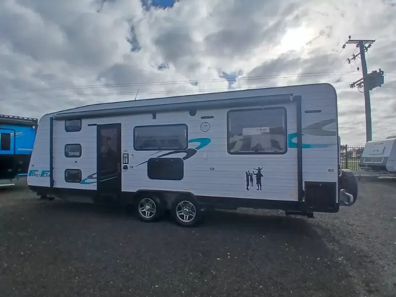 USED 2014 ROYAL FLAIR FAMILY FLAIR