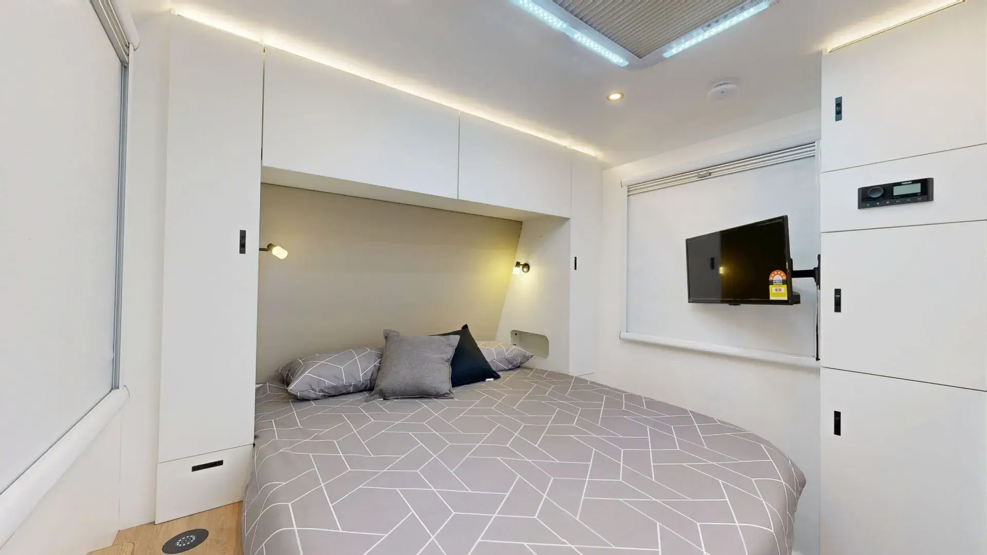 Adventure 6.3 F Black Edition