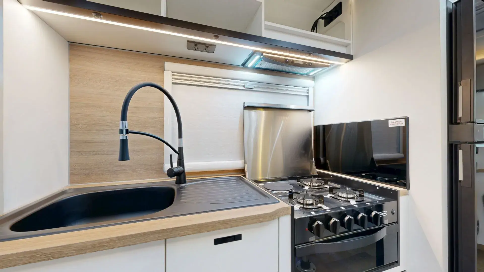 Adventure 6.3 F Black Edition