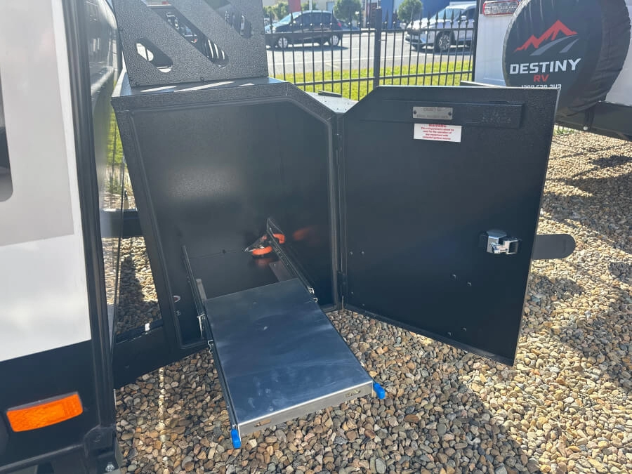 Exterior Slider Image