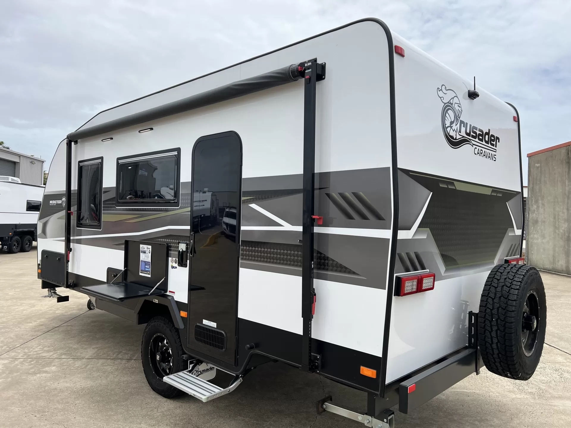 Exterior Slider Image