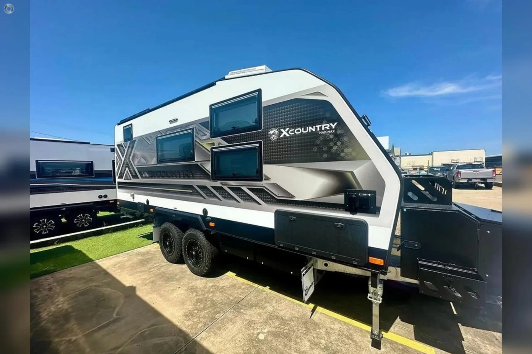 Exterior Slider Image