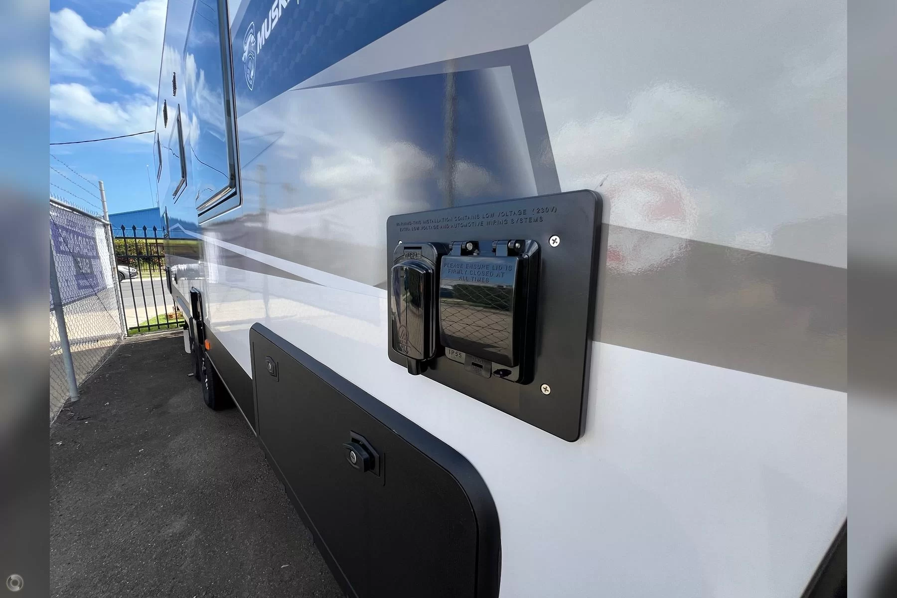 Exterior Slider Image