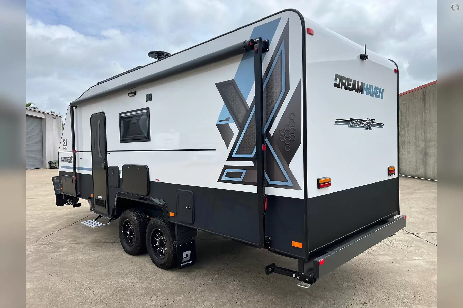 21 Series Family SuperX Image