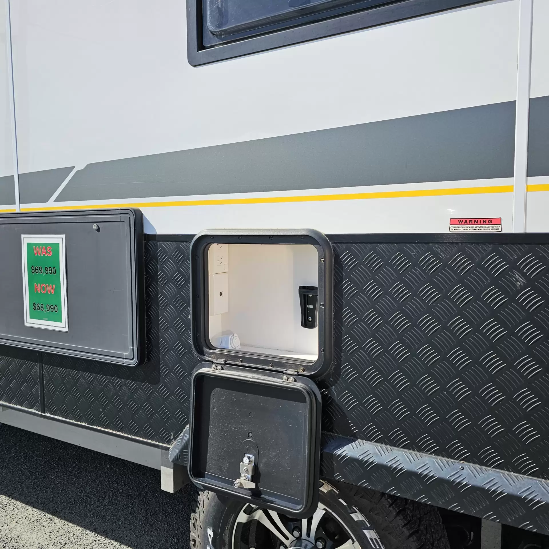 Exterior Slider Image