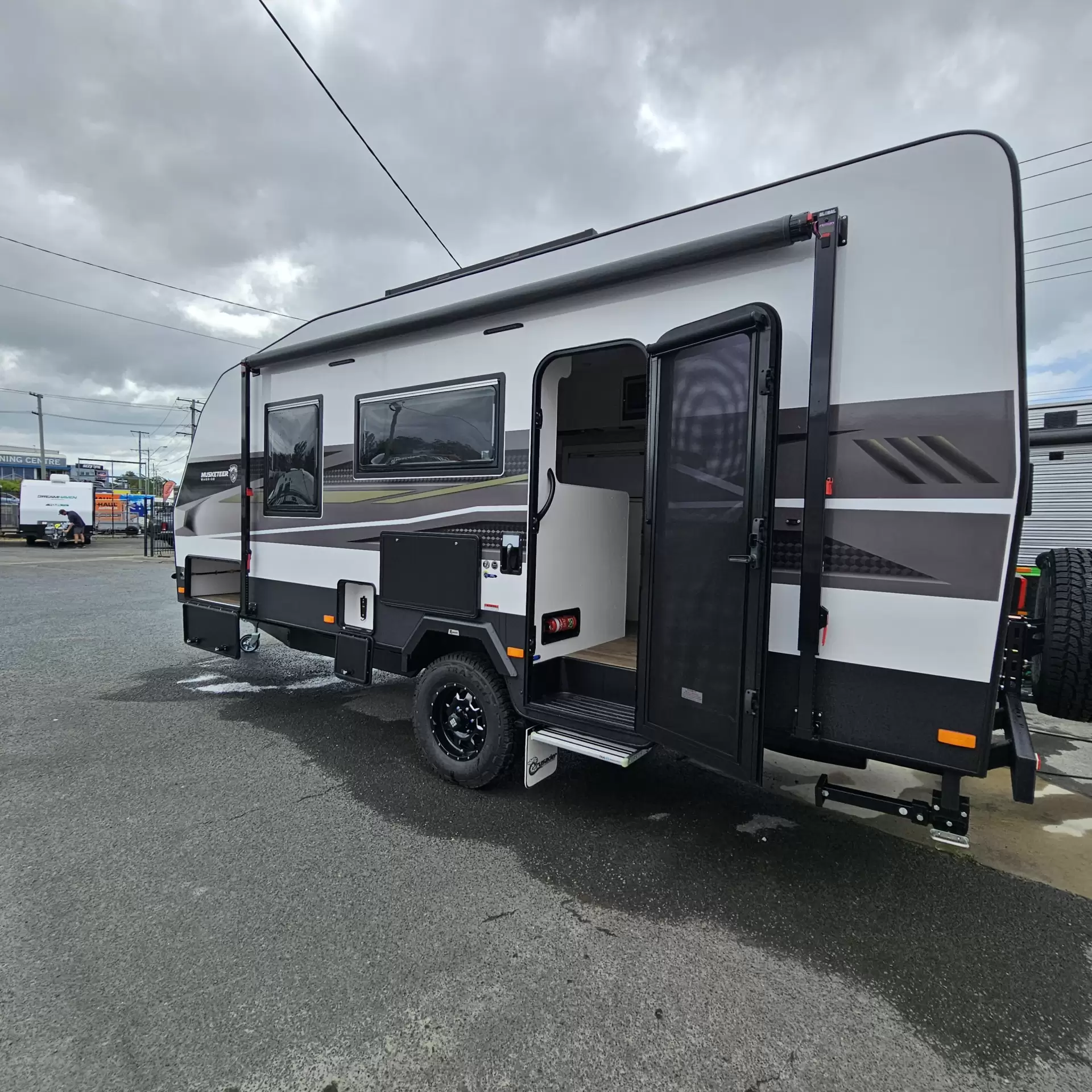 Exterior Slider Image