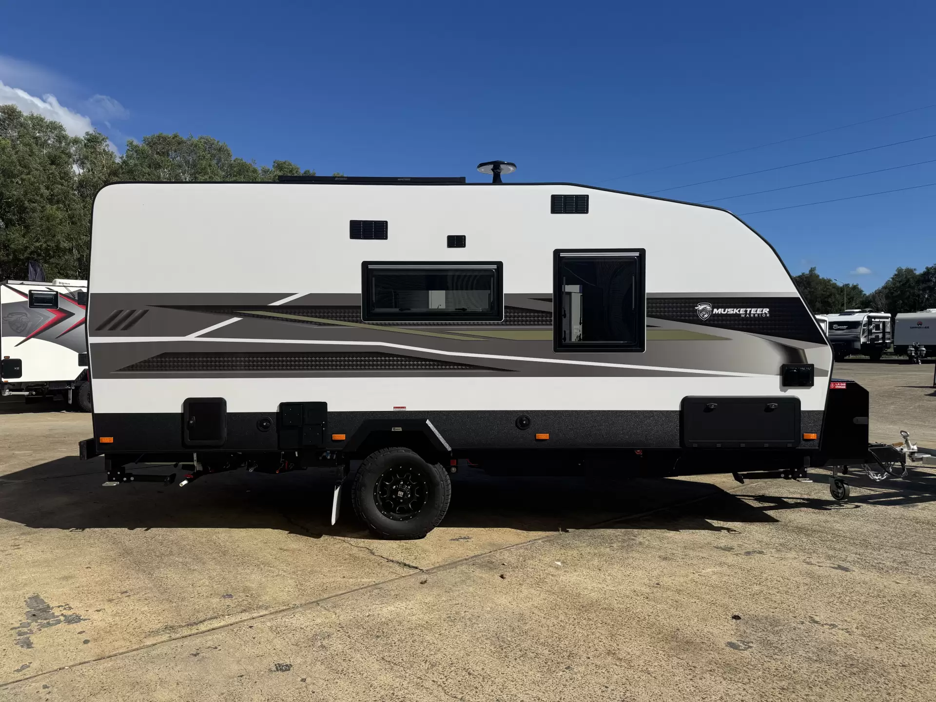 Exterior Slider Image