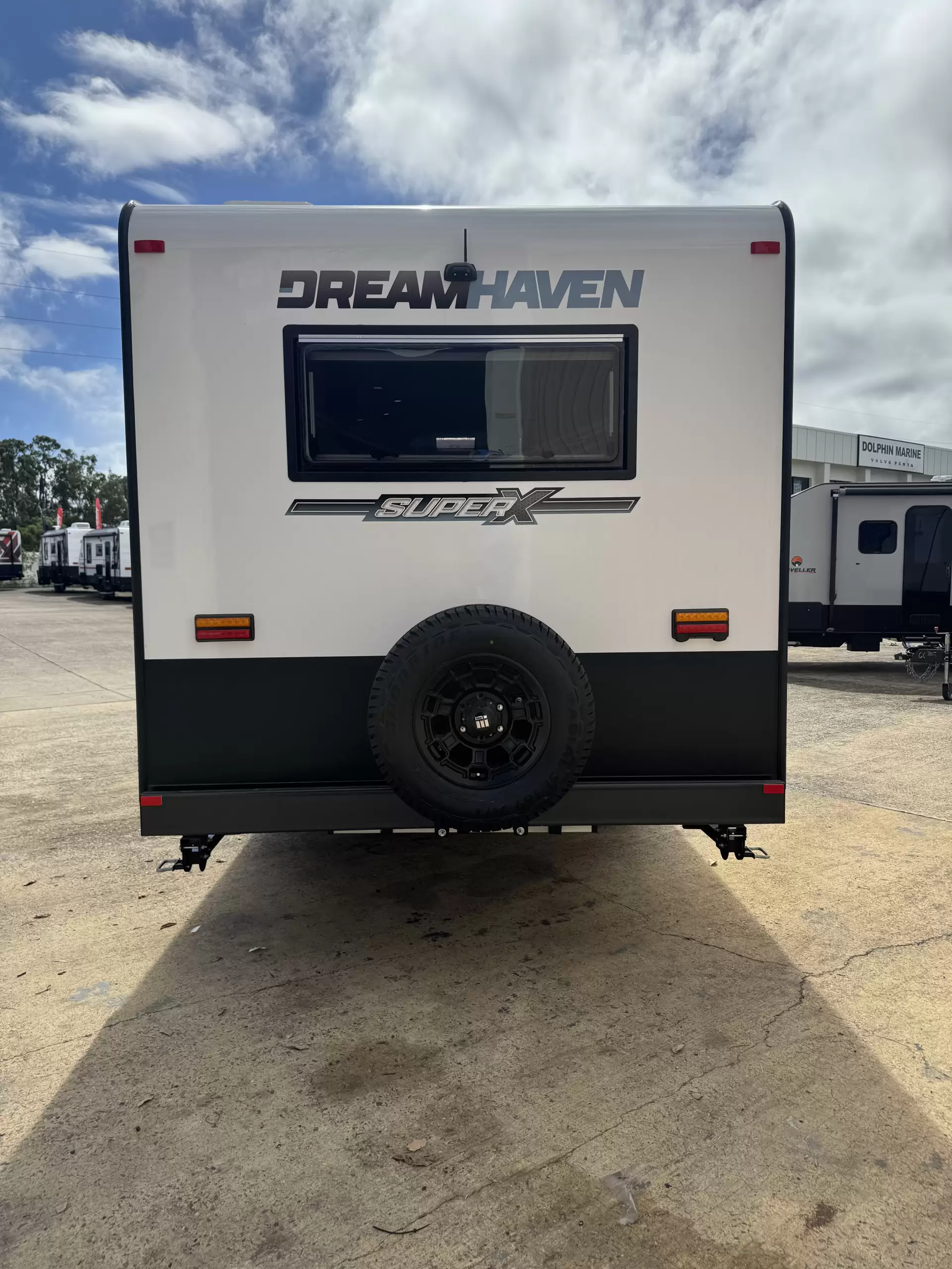 2026 Dreamhaven SuperX 22 Series Image