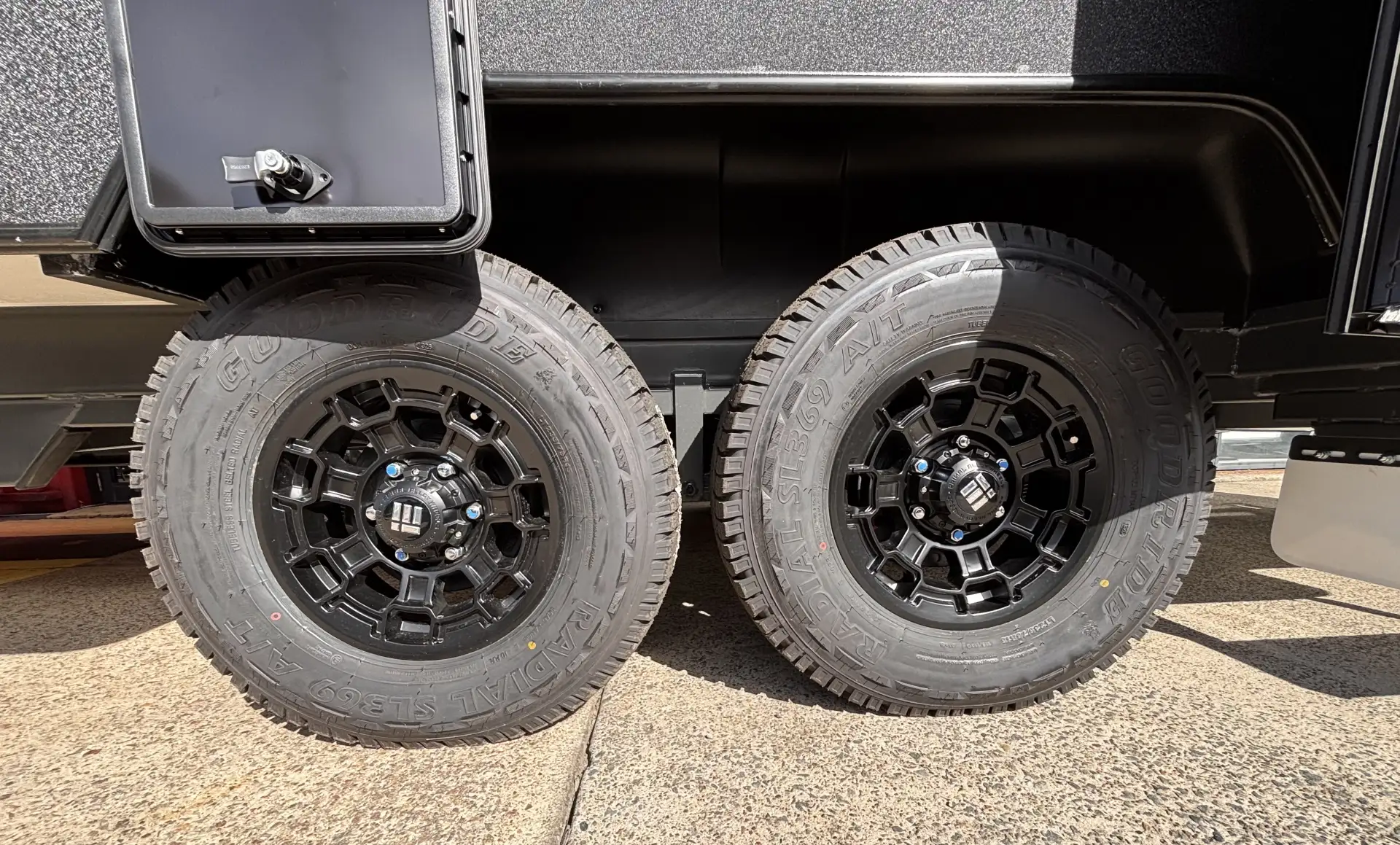 Exterior Slider Image