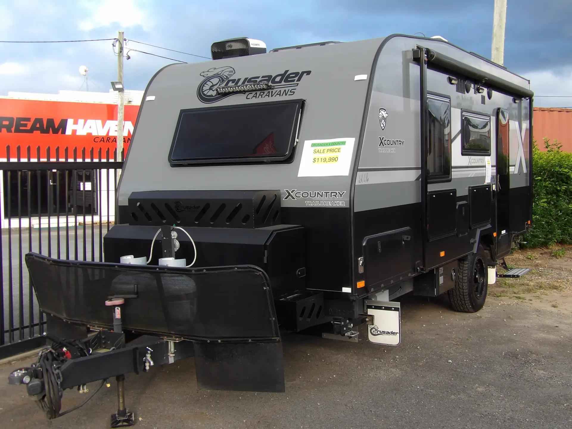 Exterior Slider Image