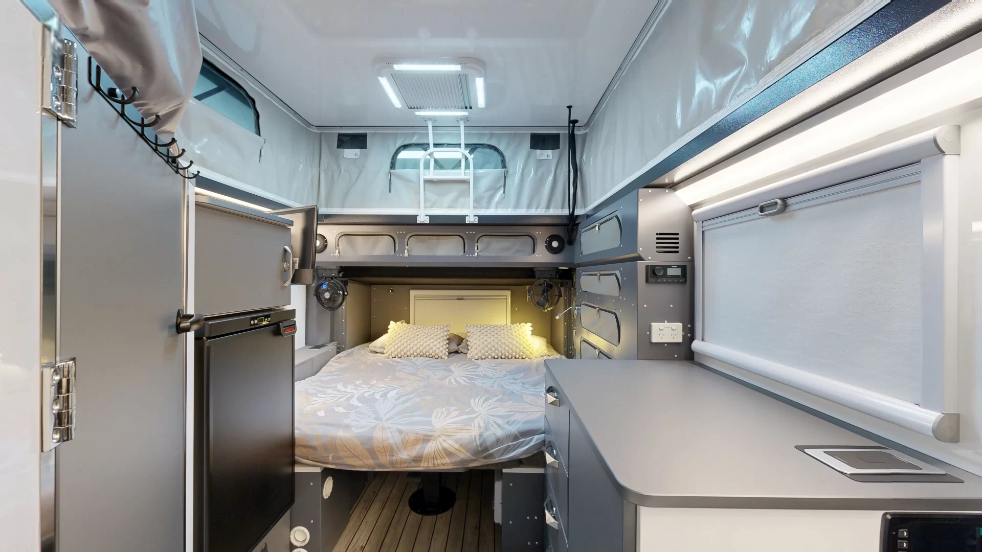 Interior photo 2