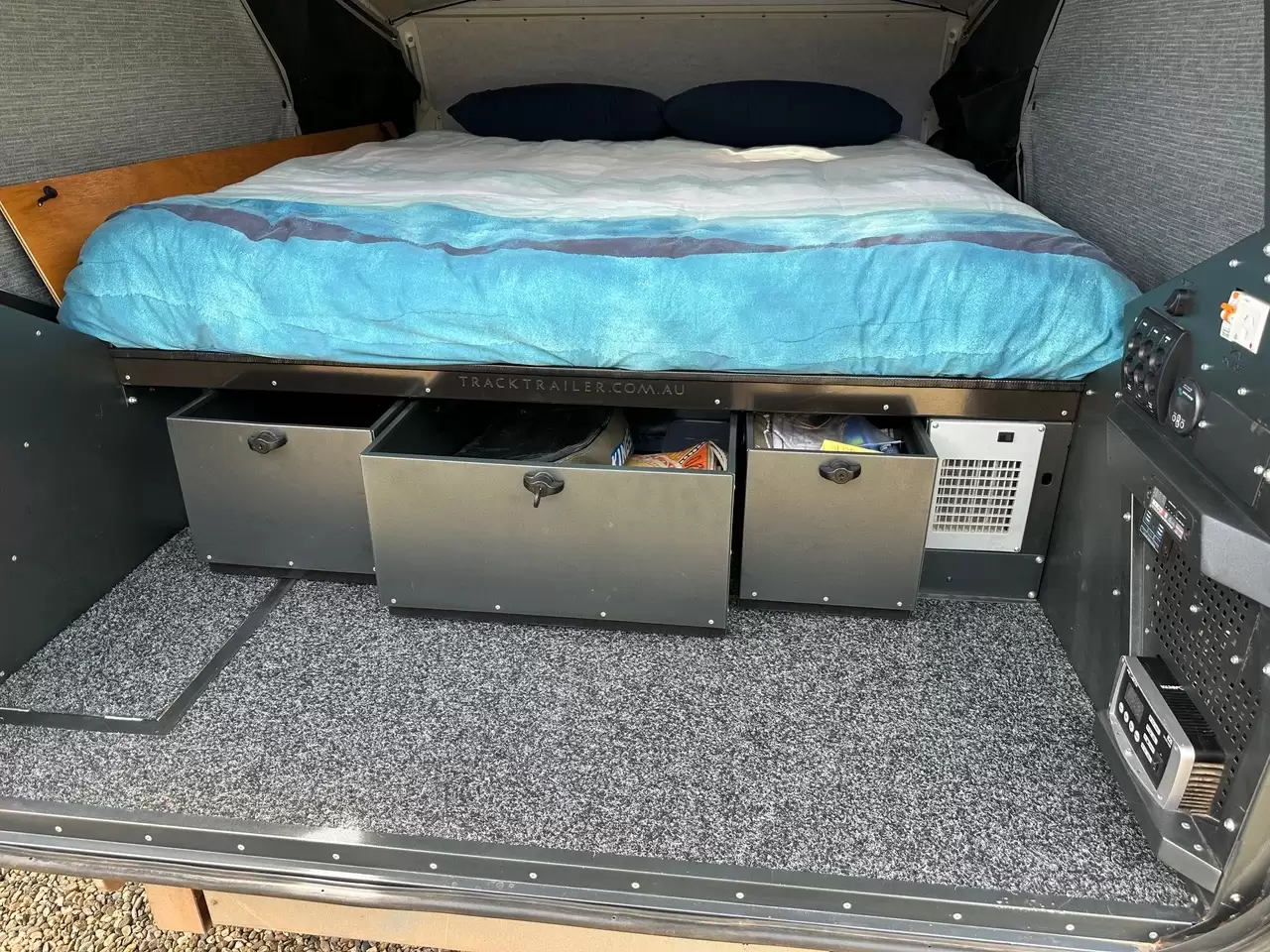 Caravan Exterior