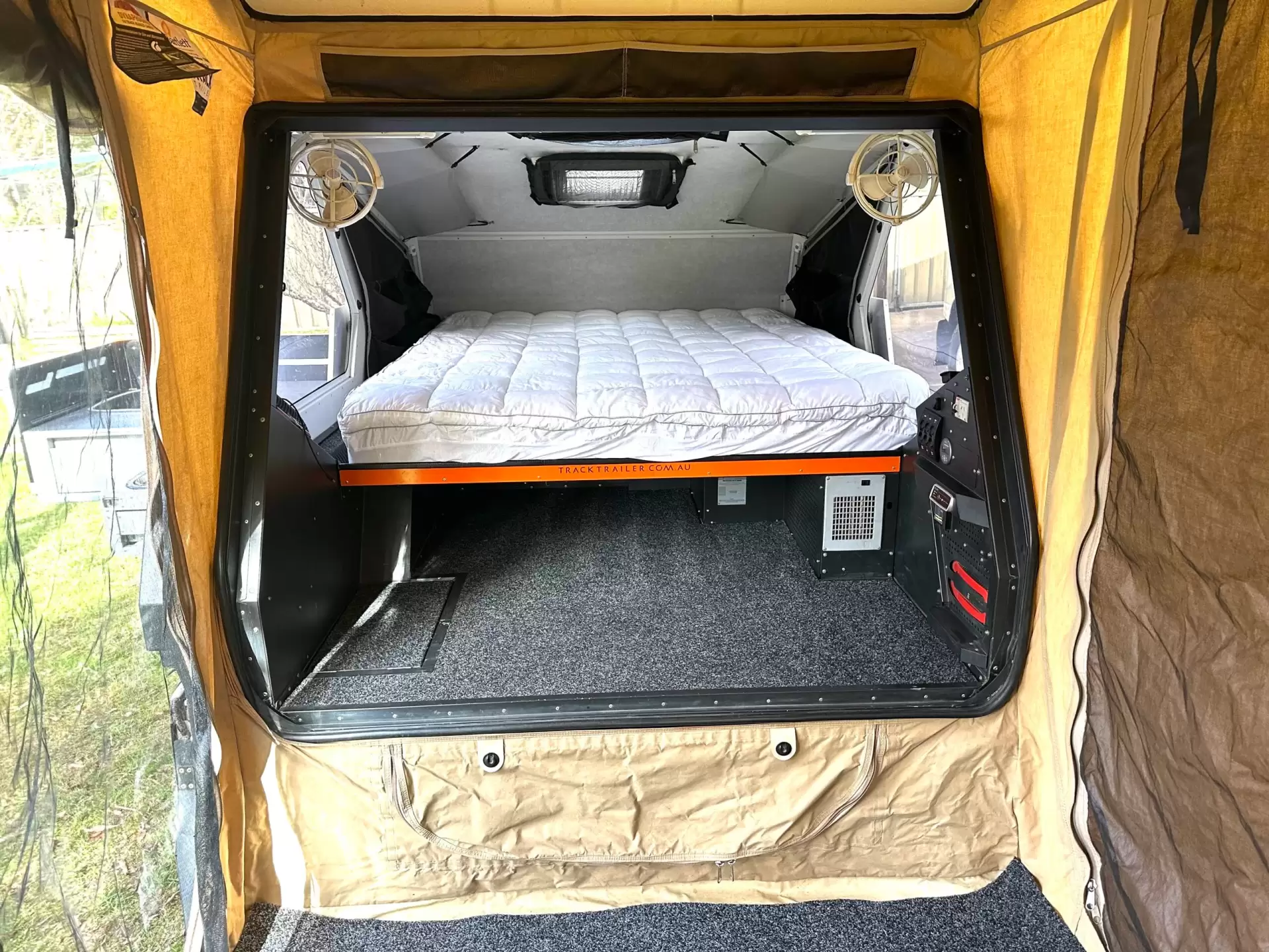 Caravan Exterior