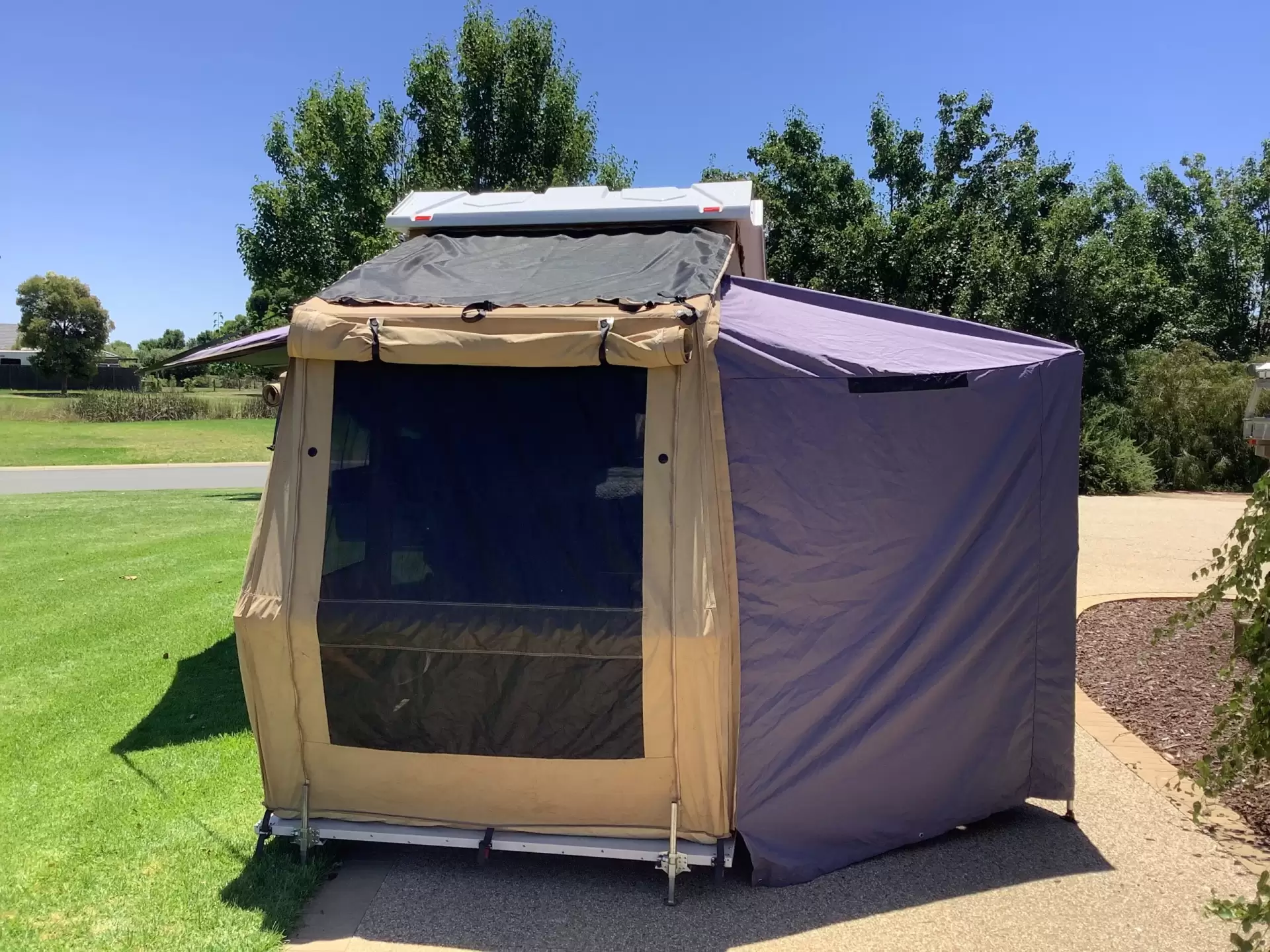 Caravan Exterior