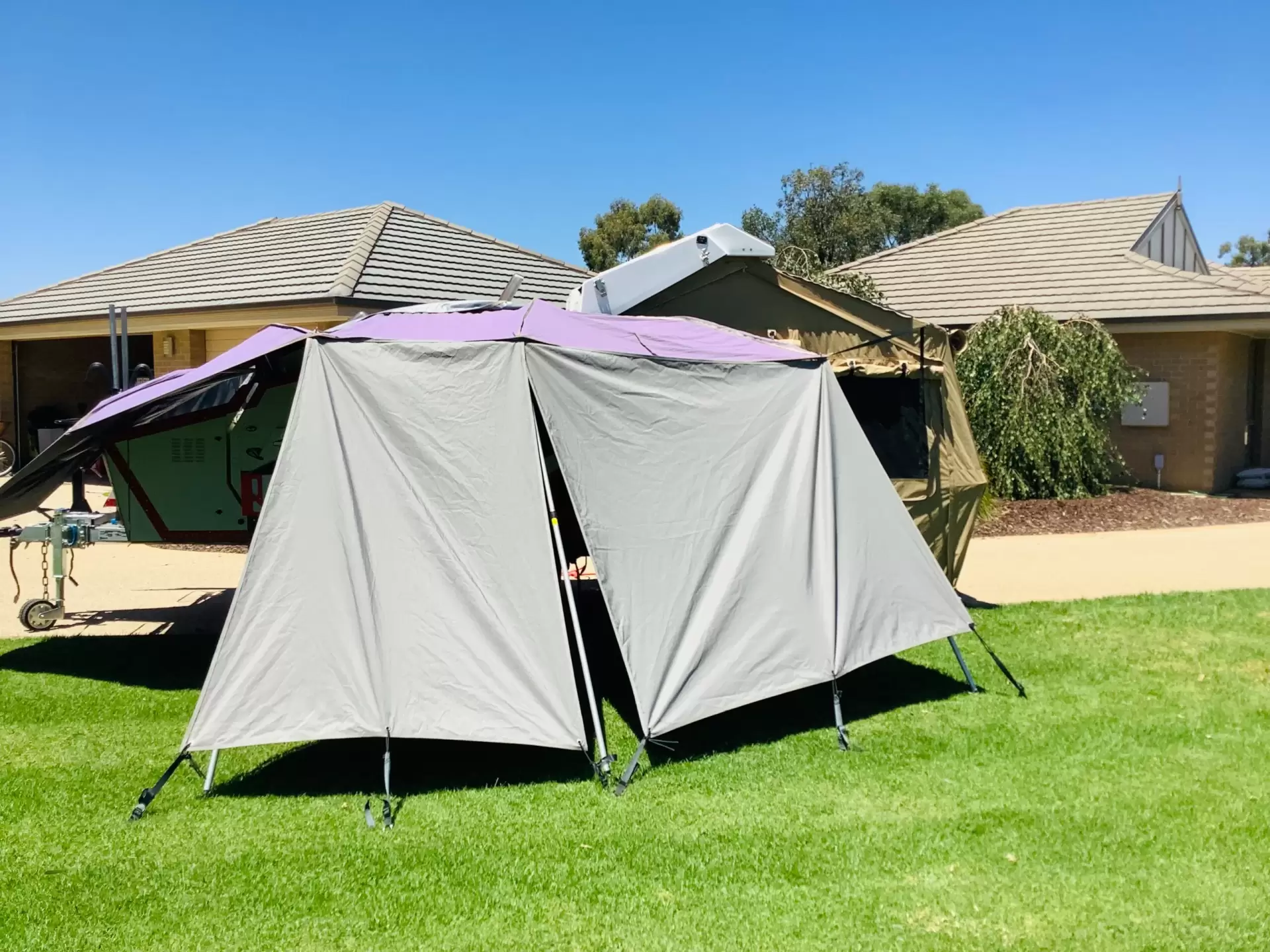Caravan Exterior