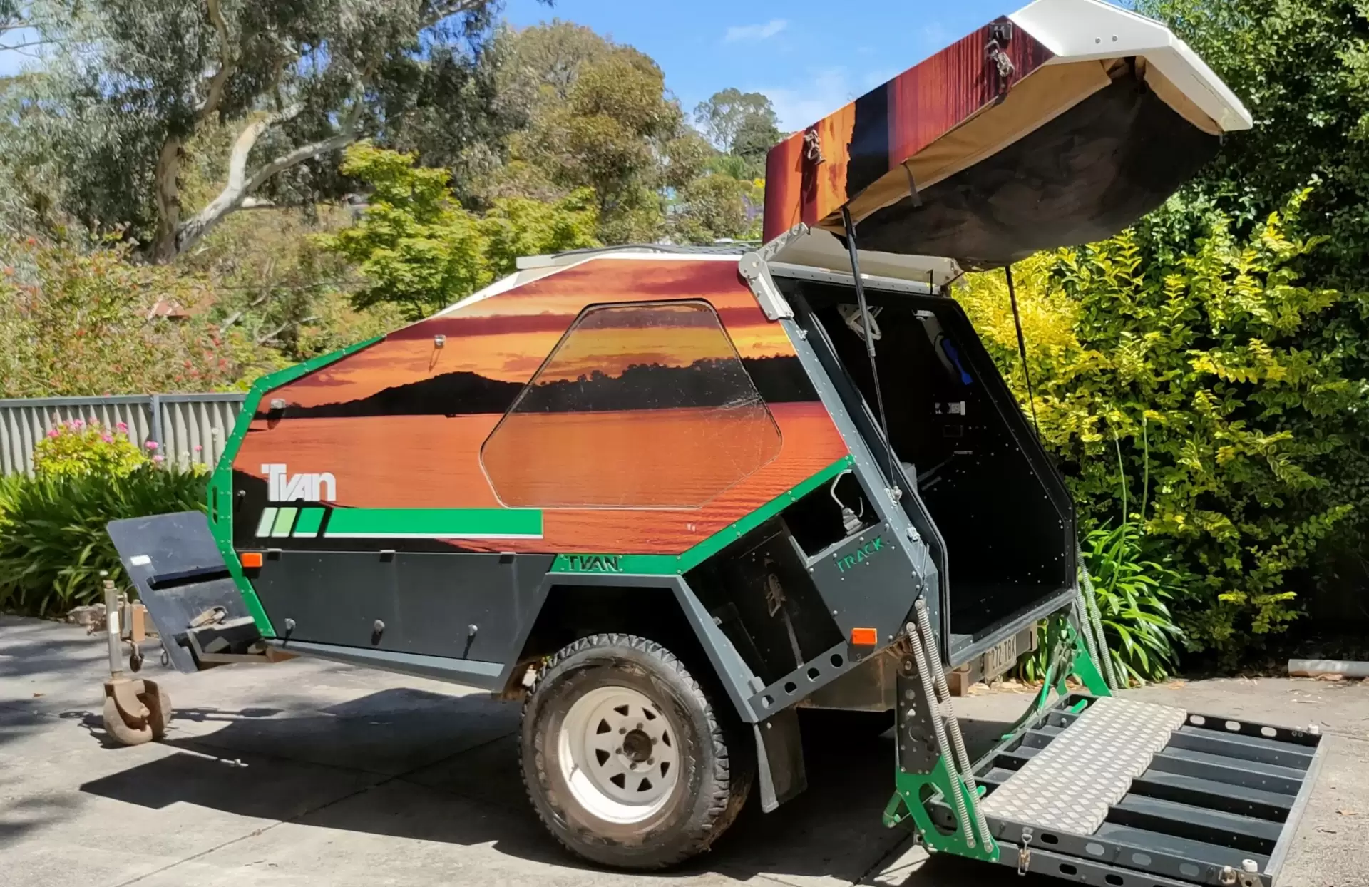 2011 MKIII Tvan Tanami – Adelaide