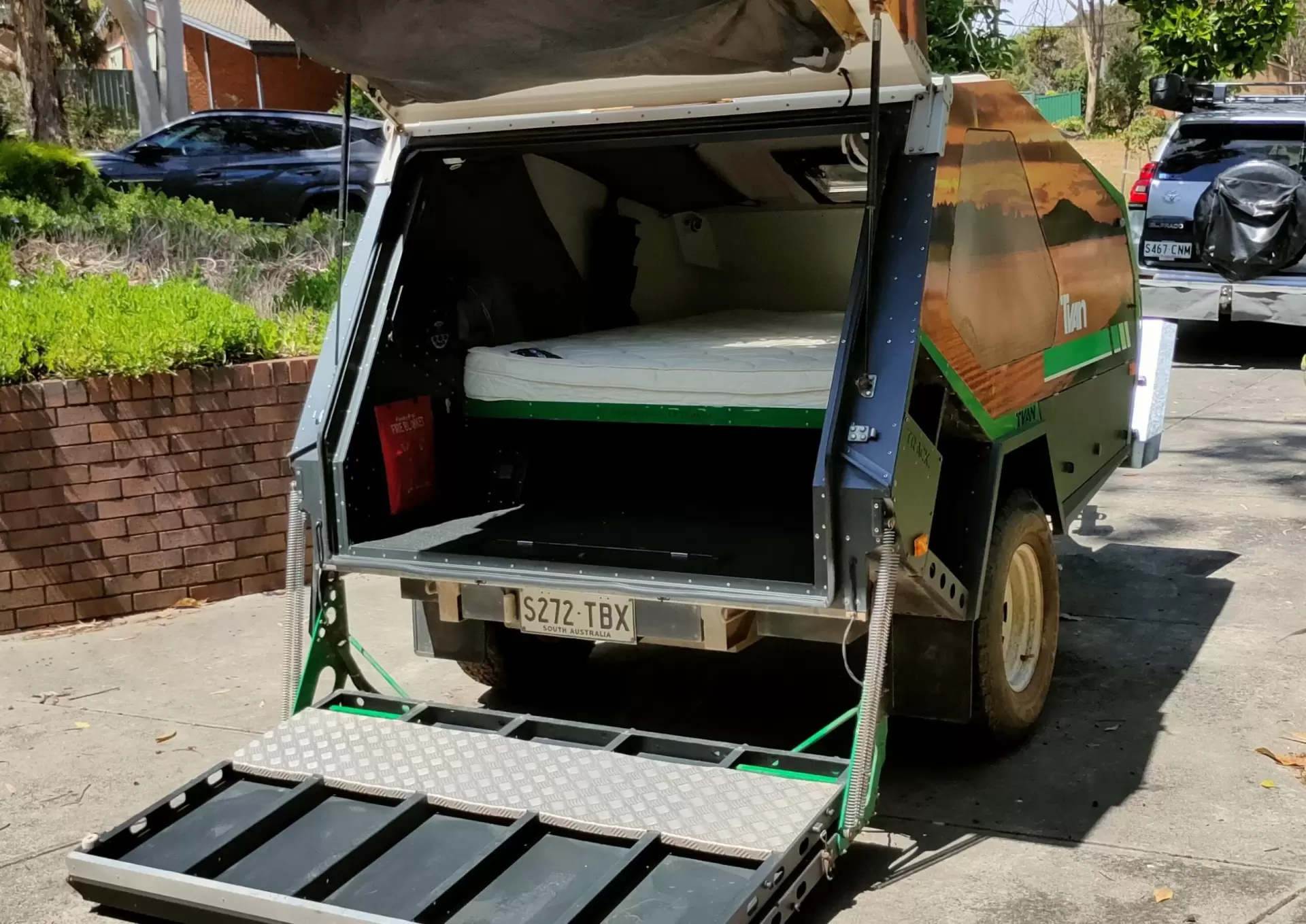 Caravan Exterior