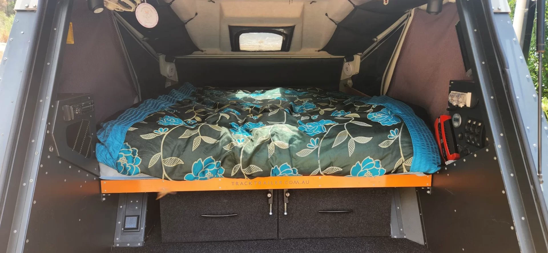 Caravan Exterior