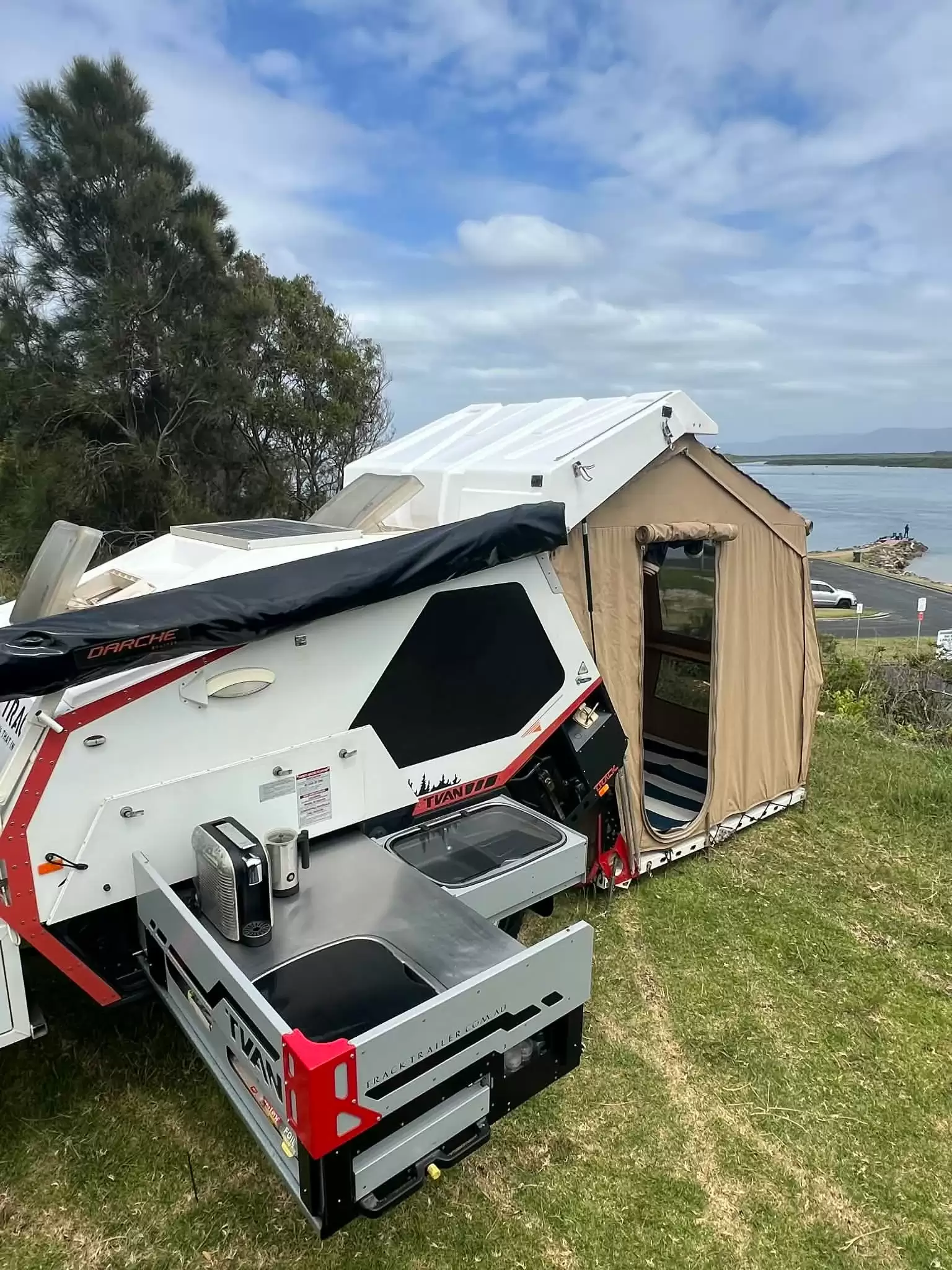 Caravan Exterior