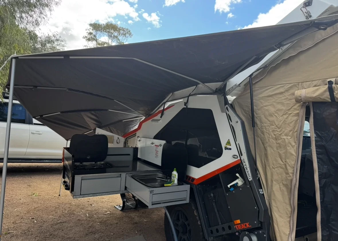 Caravan Exterior
