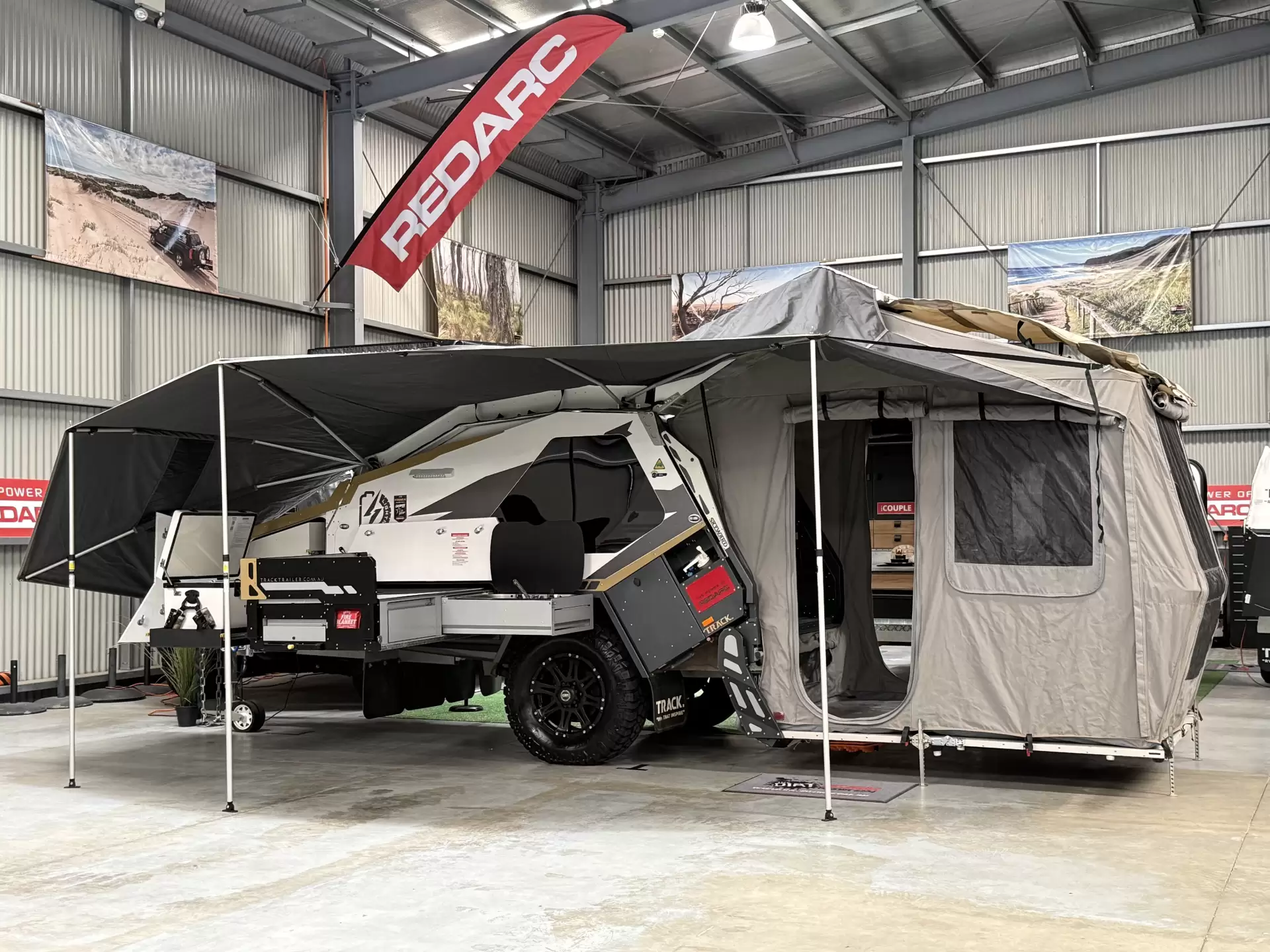2022 MK5 Zenith - Track Trailer