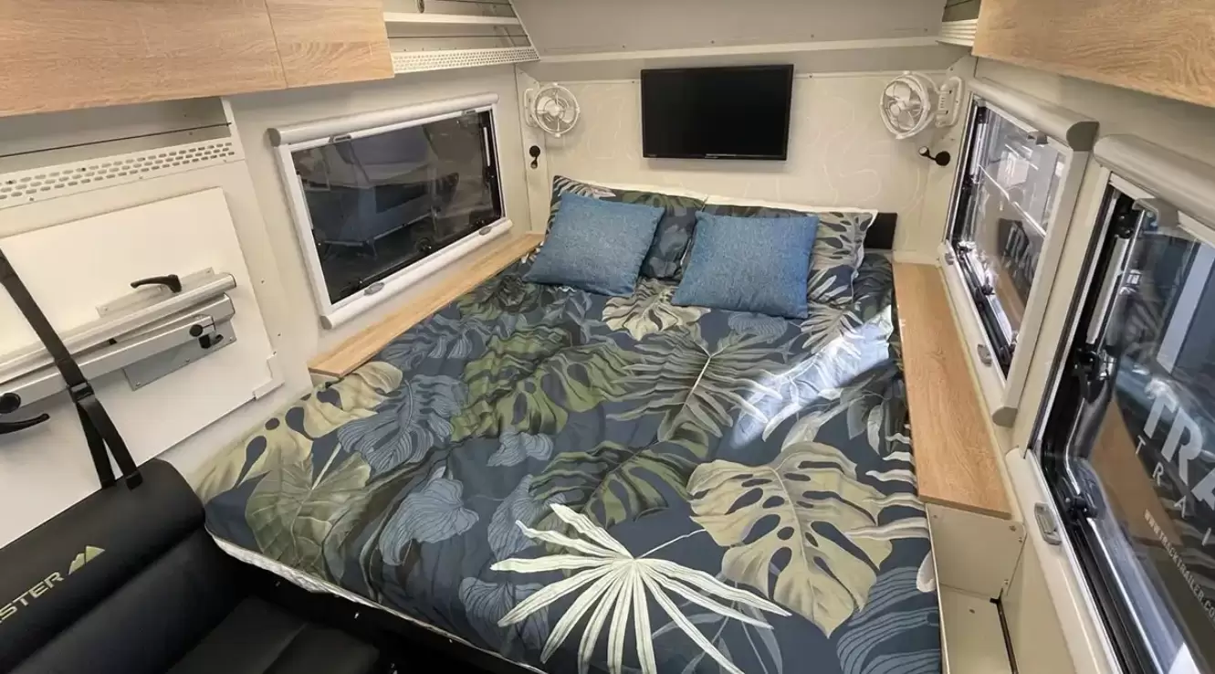 Caravan Exterior