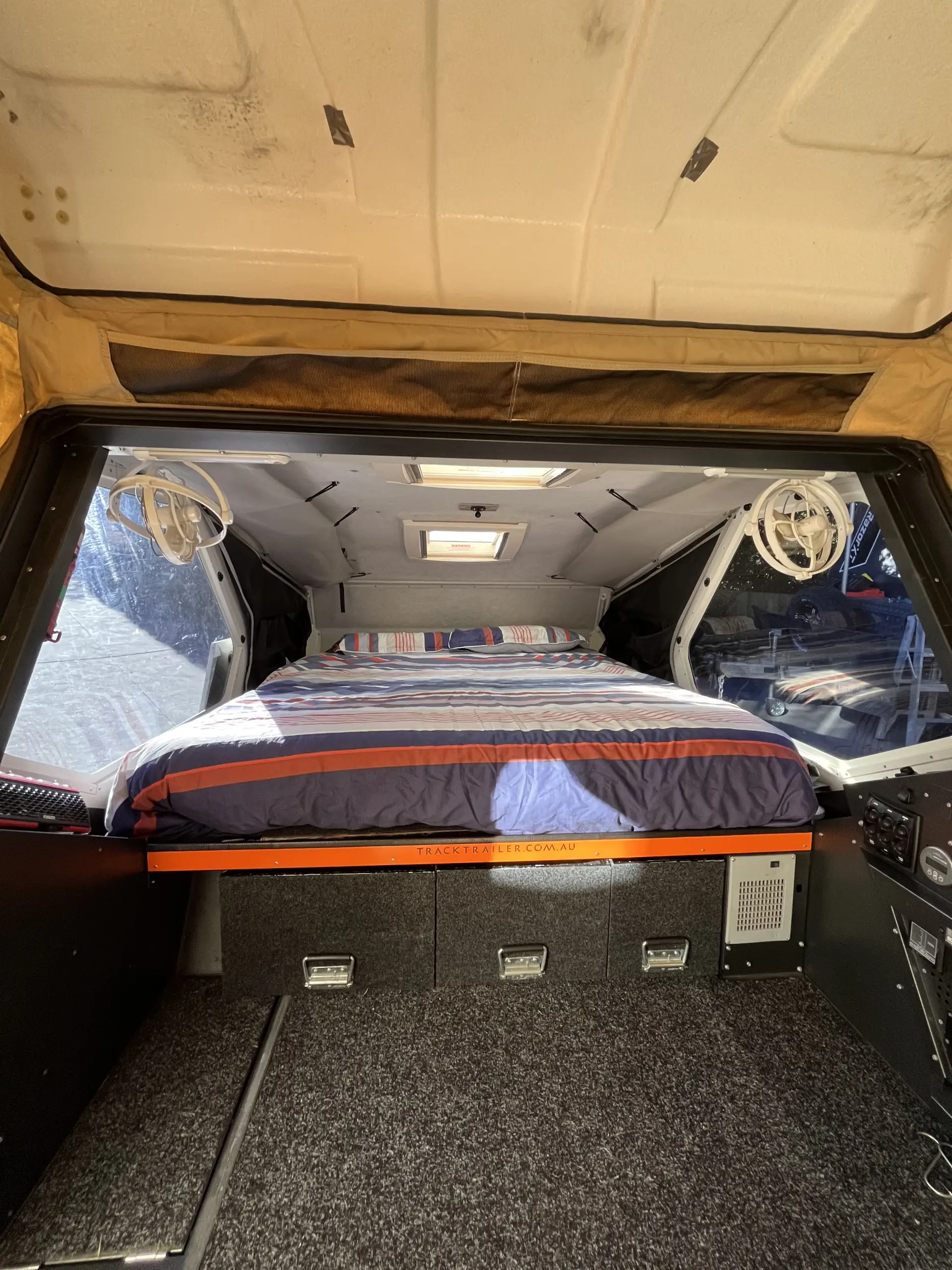 Caravan Exterior