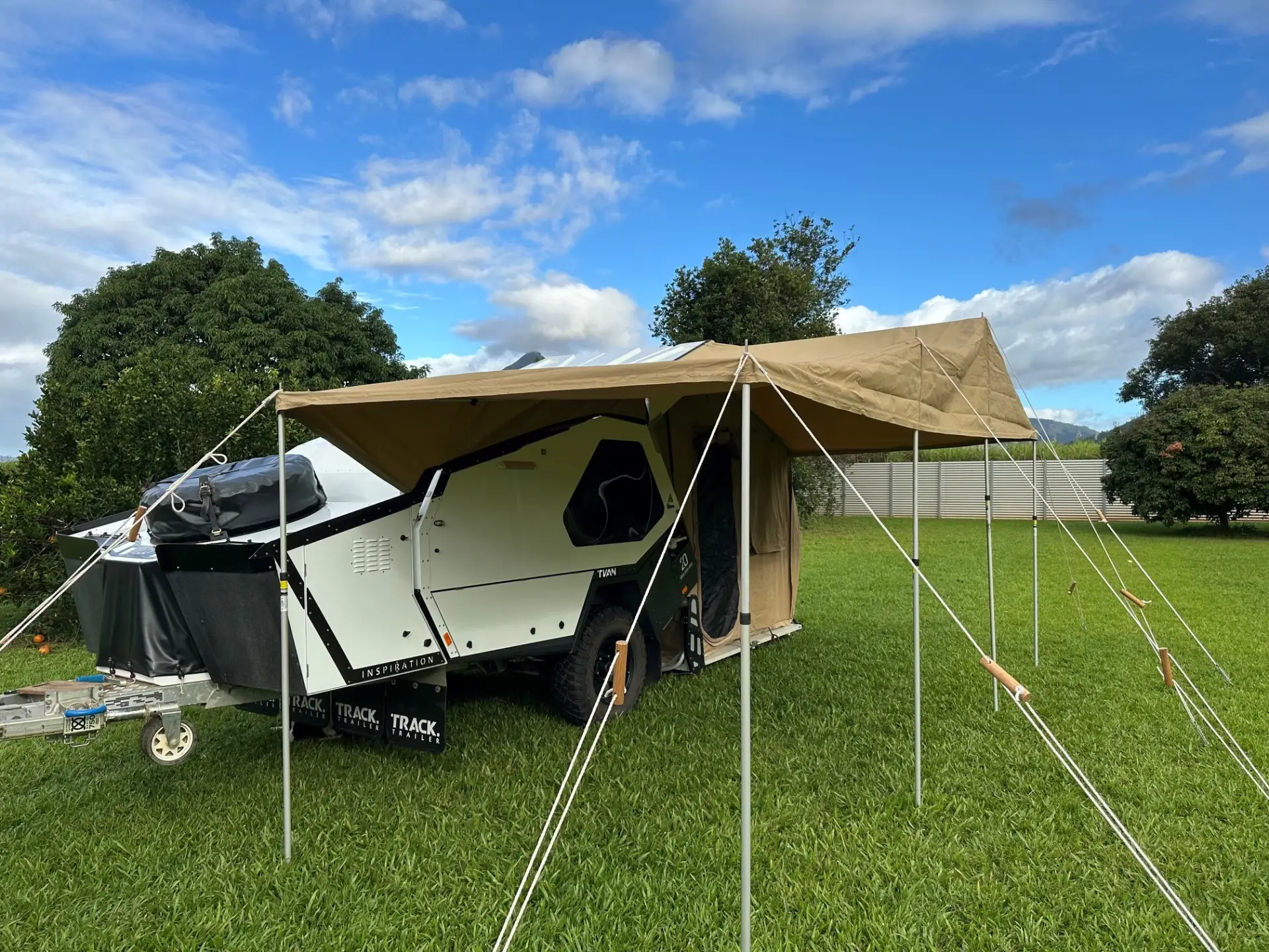 Track Trailer Tvan Zenith 20th Anniversary Limited Edition
