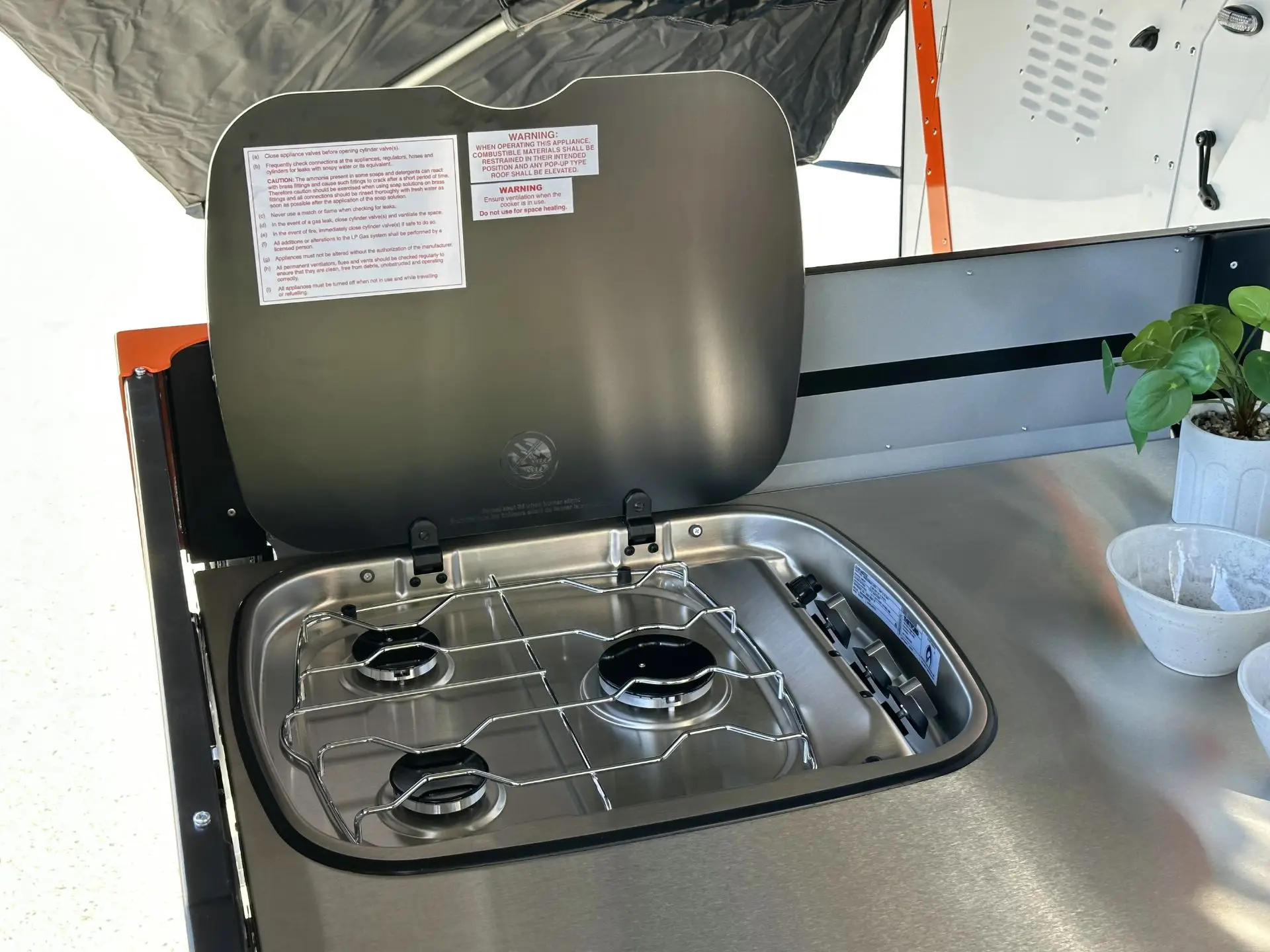 Caravan Exterior